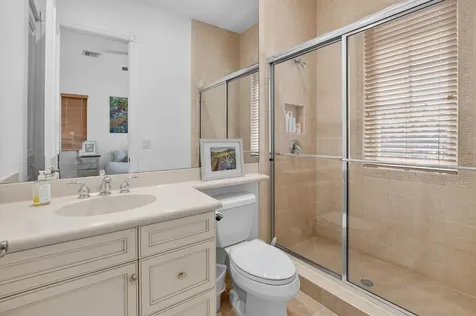 17936 Villa Club Way Boca Raton FL 33496