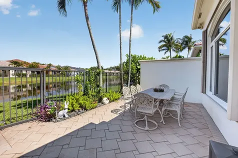 17936 Villa Club Way Boca Raton FL 33496