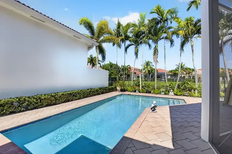 17936 Villa Club Way Boca Raton FL 33496