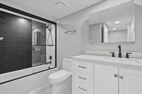 3040 Lake Shore Drive Riviera Beach FL 33404