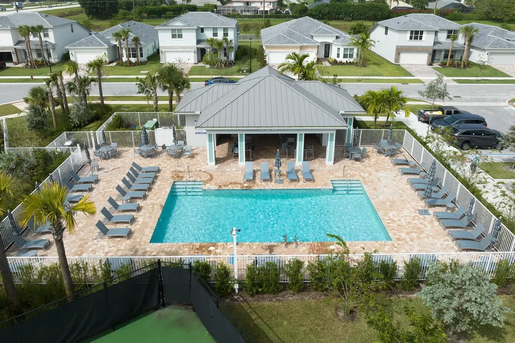 9677 Mosler Trail Lake Worth FL 33467