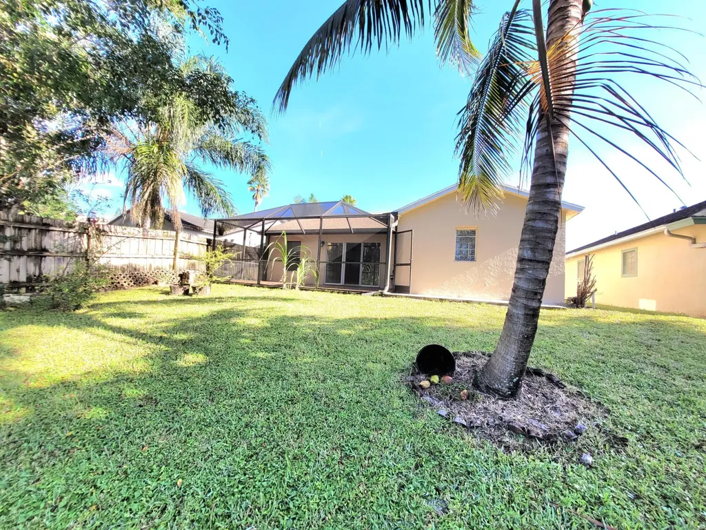 1328 Waterway Cove Drive Wellington FL 33414