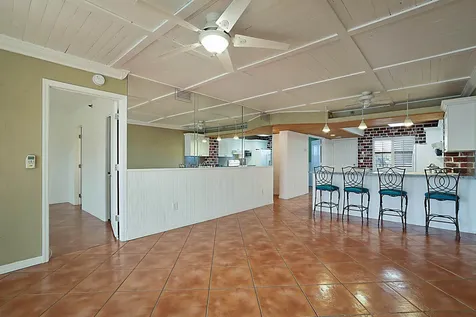 896 N Federal Highway Lantana FL 33462