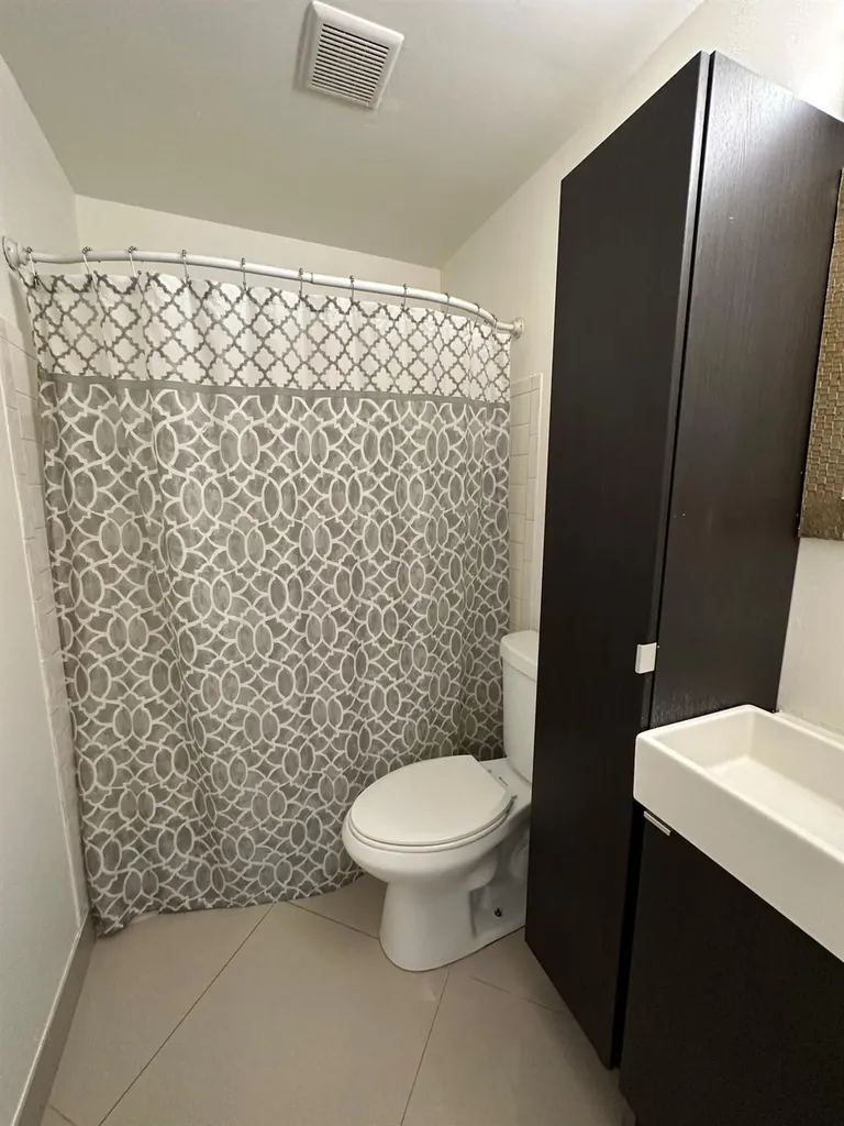 3001 NW 4th Terrace Pompano Beach FL 33064