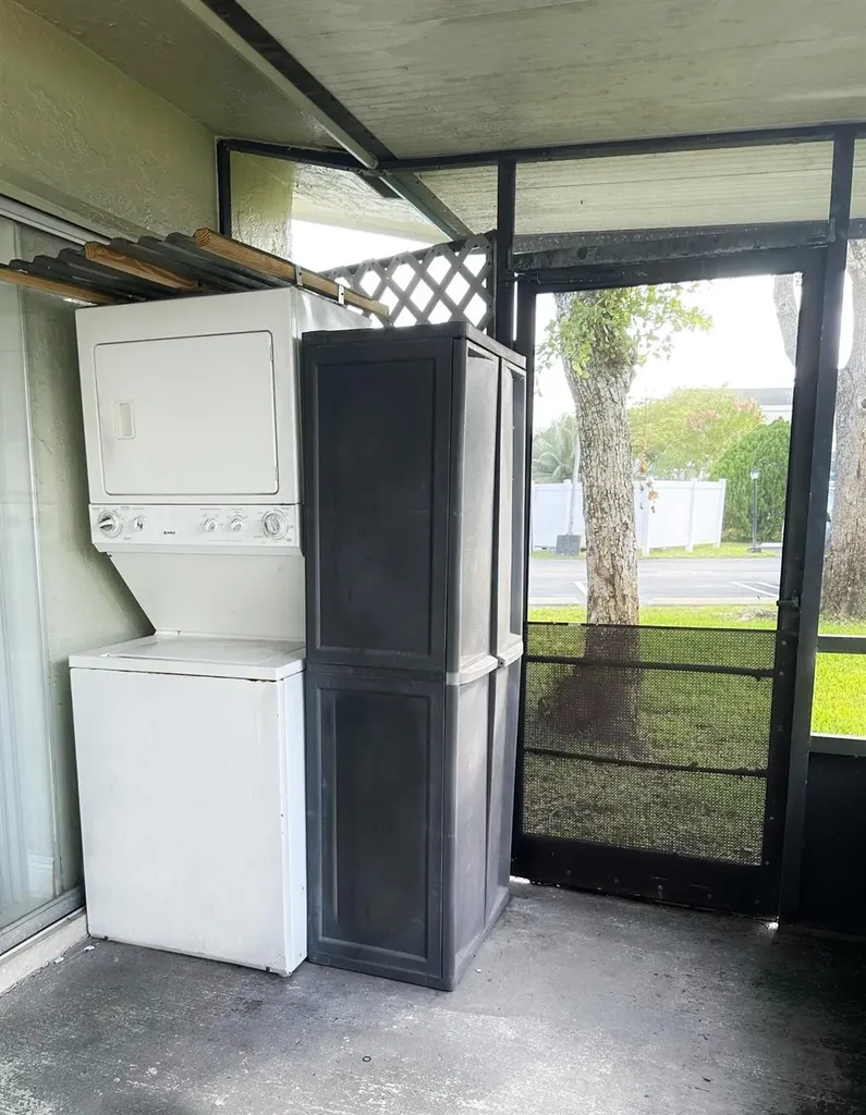 3001 NW 4th Terrace Pompano Beach FL 33064