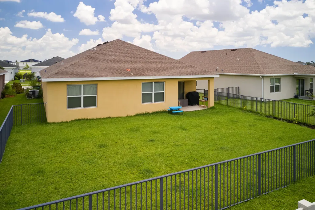 10953 SW Tessili Way Port St Lucie FL 34987