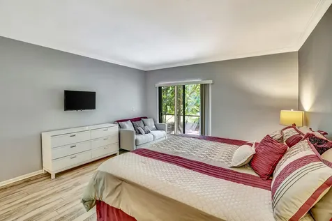 11863 Wimbledon Circle Wellington FL 33414