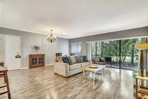 11863 Wimbledon Circle Wellington FL 33414