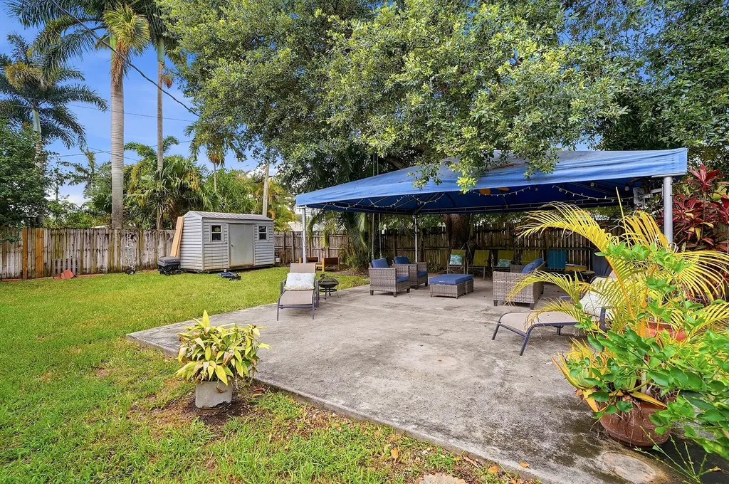 1208 N 31st Avenue Hollywood FL 33021