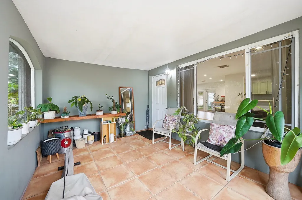 1208 N 31st Avenue Hollywood FL 33021