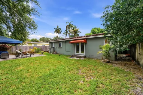 1208 N 31st Avenue Hollywood FL 33021