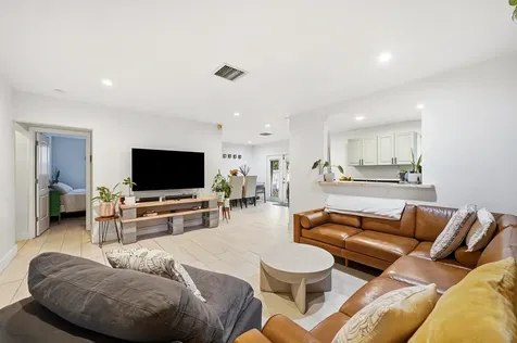 1208 N 31st Avenue Hollywood FL 33021