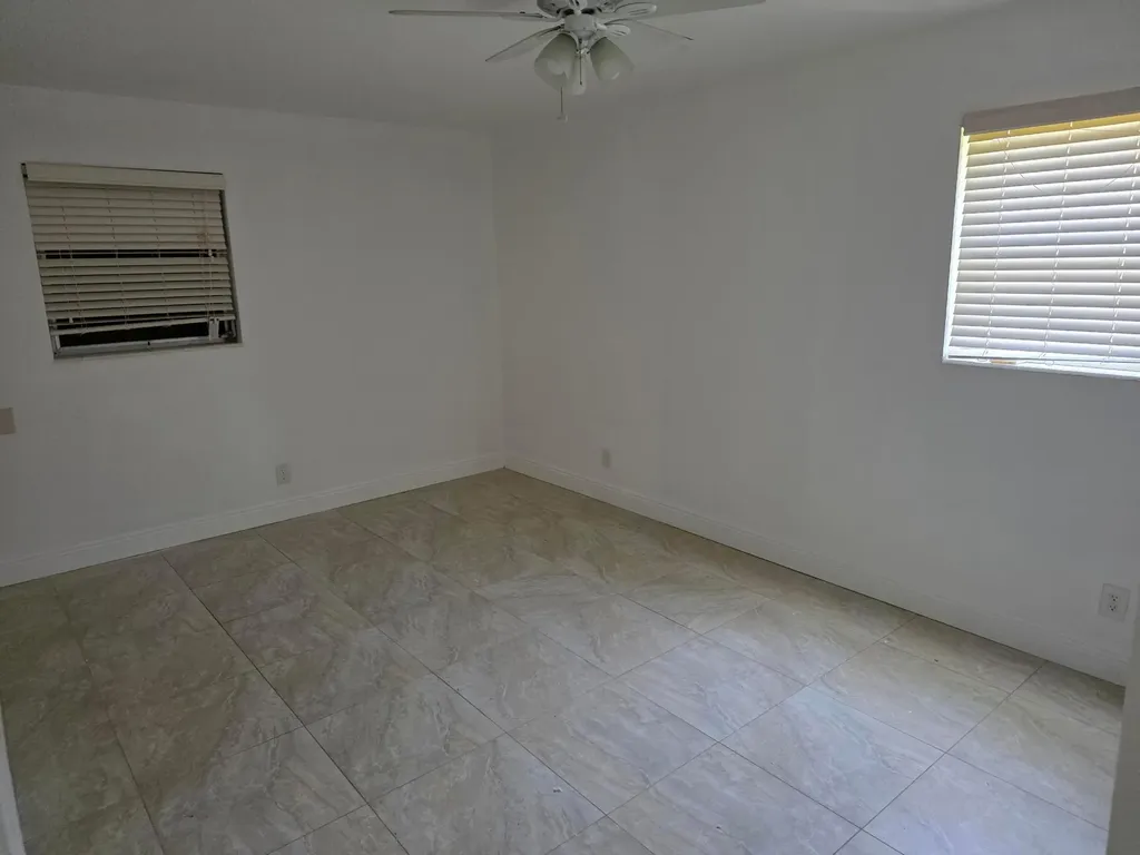 2667 Old Donald Ross Road Palm Beach Gardens FL 33410