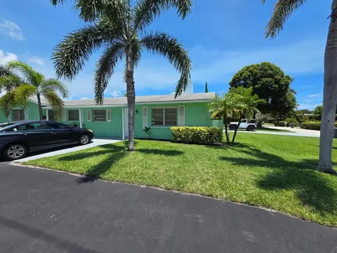 2667 Old Donald Ross Road Palm Beach Gardens FL 33410