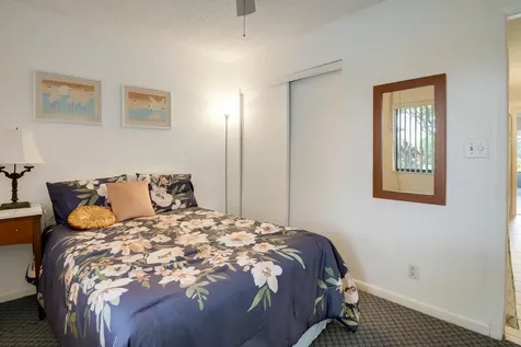3154 Via Poinciana Greenacres FL 33467