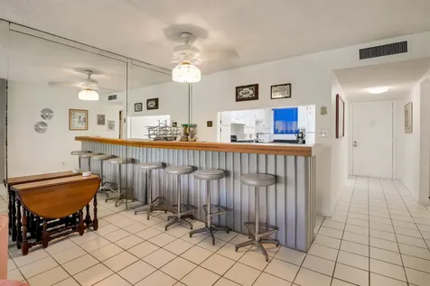 3154 Via Poinciana Greenacres FL 33467