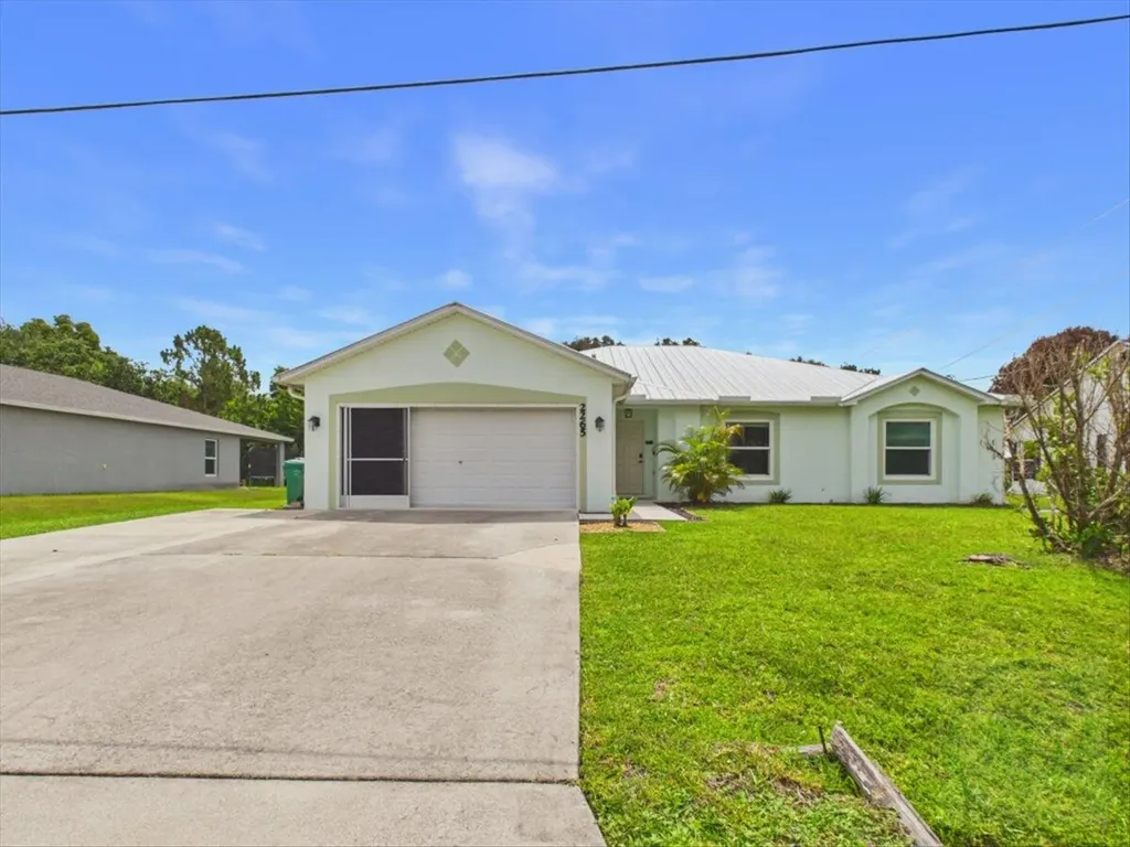 2265 SW Grosspoint Street Port St Lucie FL 34953