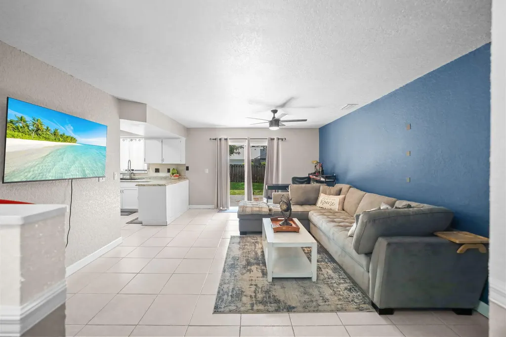 2485 SE Alden Street Port St Lucie FL 34984