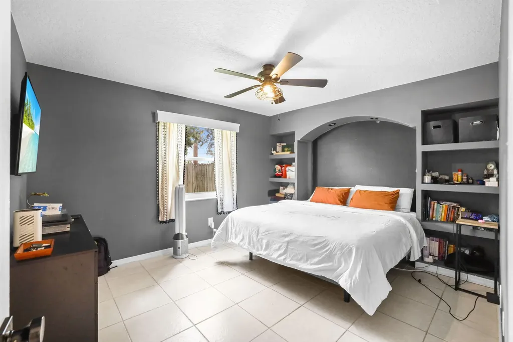 2485 SE Alden Street Port St Lucie FL 34984