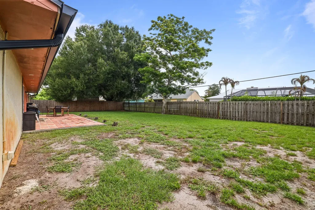 2485 SE Alden Street Port St Lucie FL 34984