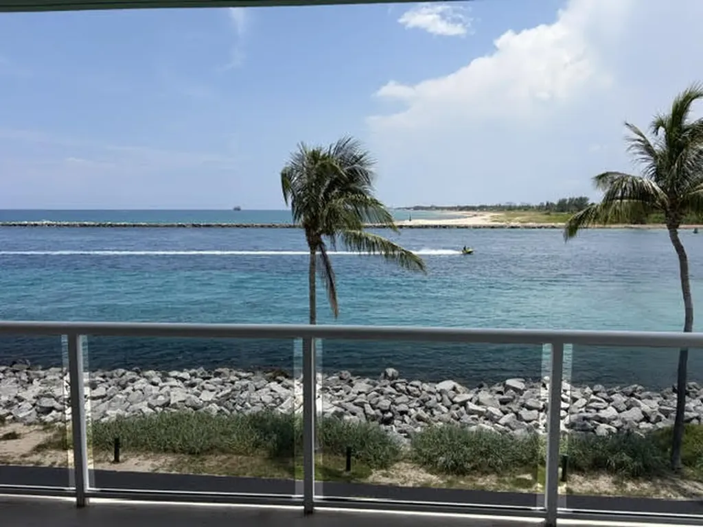 140 Inlet Way Palm Beach Shores FL 33404