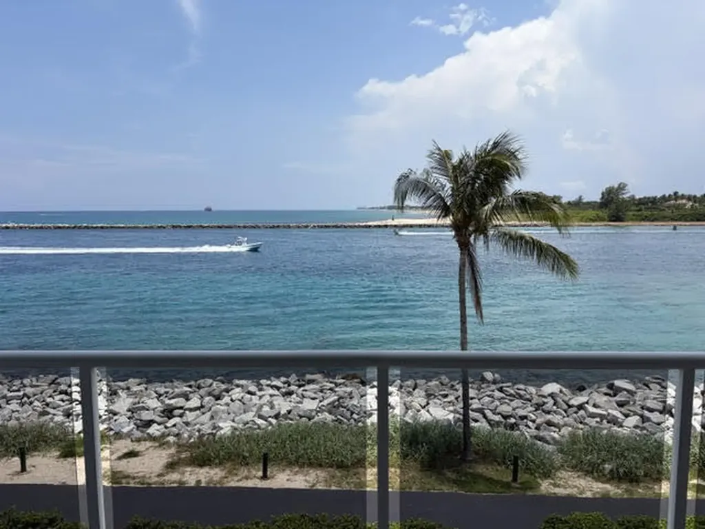 140 Inlet Way Palm Beach Shores FL 33404