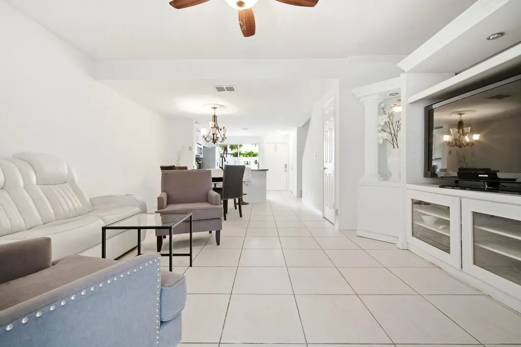 2683 NE 15th Street Pompano Beach FL 33062