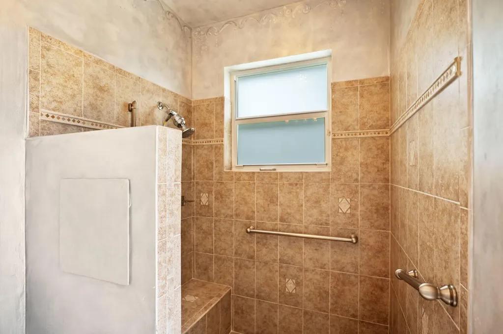 10801 NW 7th Street Coral Springs FL 33071
