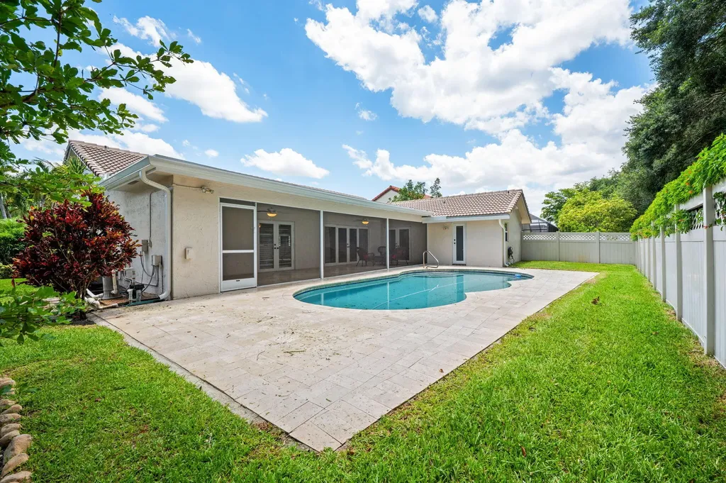 10801 NW 7th Street Coral Springs FL 33071