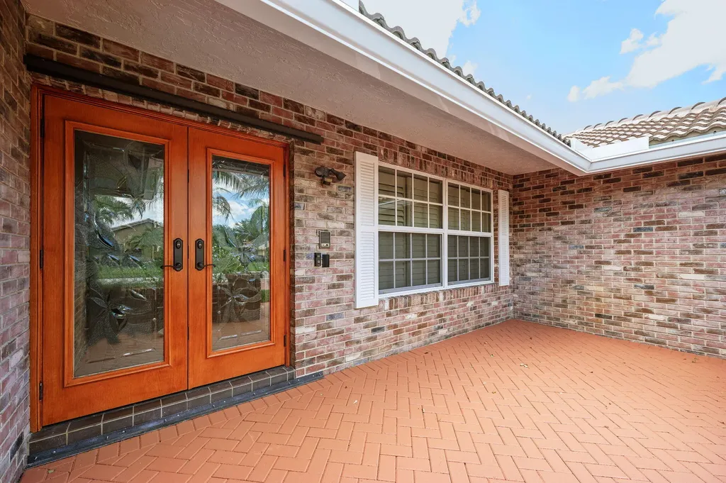 10801 NW 7th Street Coral Springs FL 33071