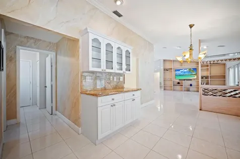 10801 NW 7th Street Coral Springs FL 33071