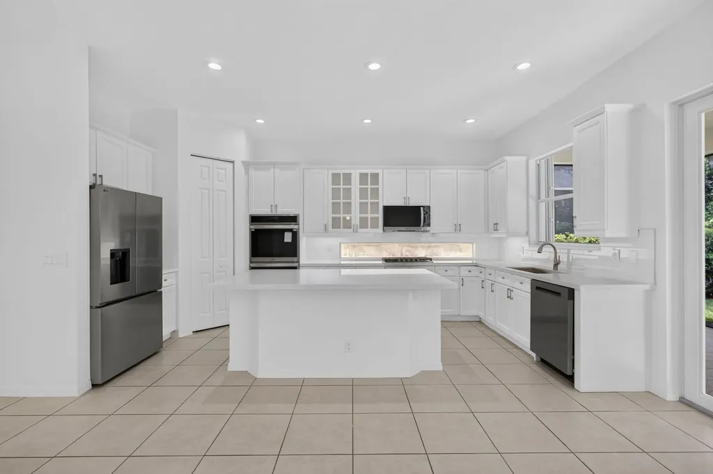 235 Via Condado Way Palm Beach Gardens FL 33418