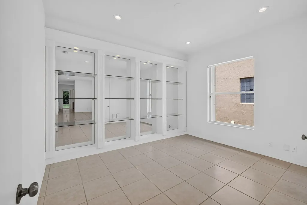 235 Via Condado Way Palm Beach Gardens FL 33418