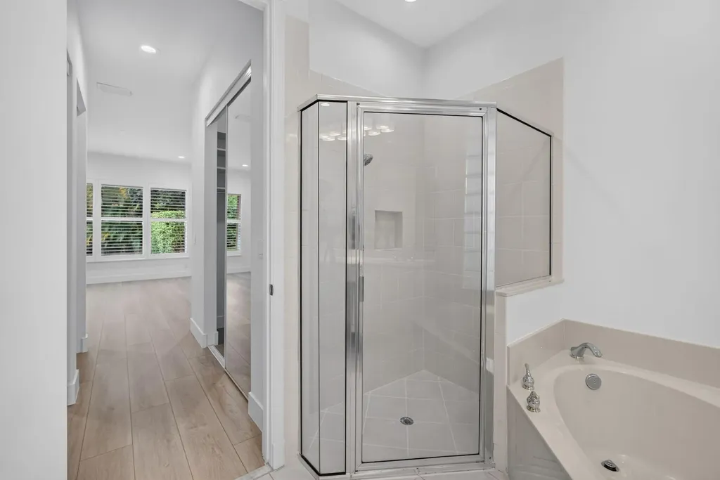 235 Via Condado Way Palm Beach Gardens FL 33418