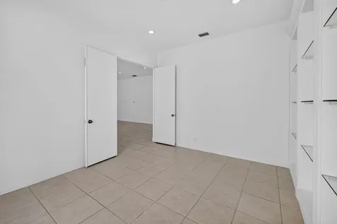 235 Via Condado Way Palm Beach Gardens FL 33418