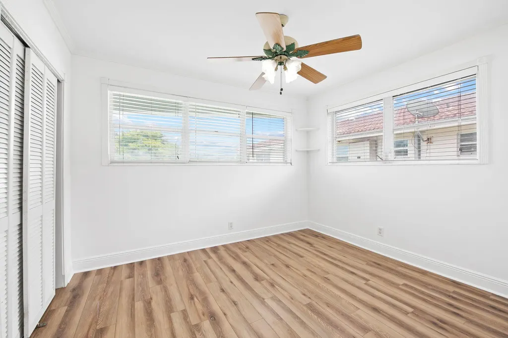 2748 NE 28th Avenue Lighthouse Point FL 33064