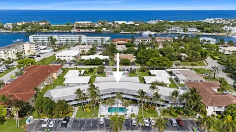 2748 NE 28th Avenue Lighthouse Point FL 33064