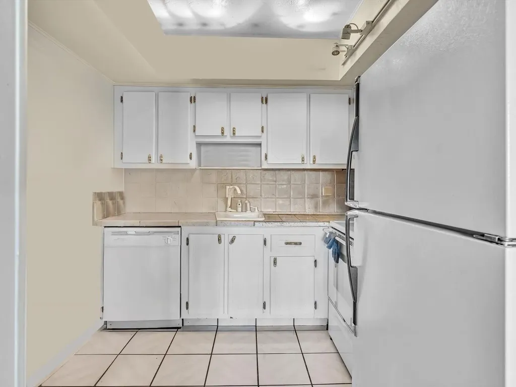 215 NE 16th Avenue Fort Lauderdale FL 33301