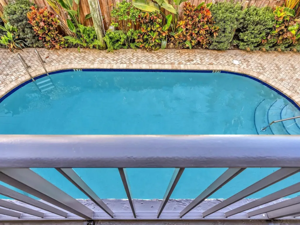 215 NE 16th Avenue Fort Lauderdale FL 33301