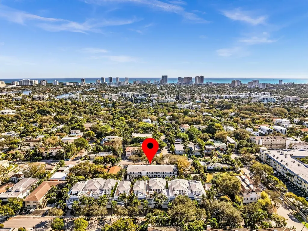 215 NE 16th Avenue Fort Lauderdale FL 33301