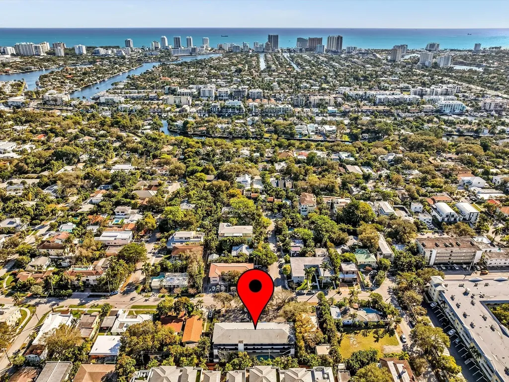 215 NE 16th Avenue Fort Lauderdale FL 33301