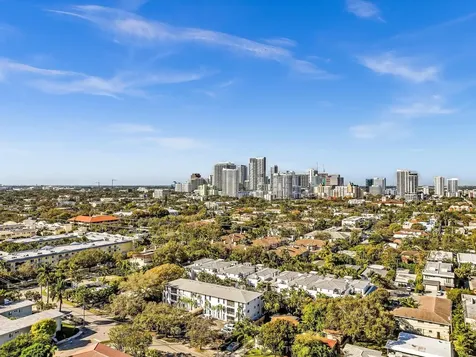 215 NE 16th Avenue Fort Lauderdale FL 33301