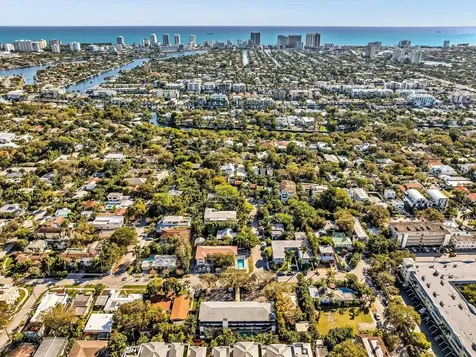 215 NE 16th Avenue Fort Lauderdale FL 33301