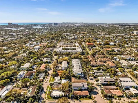 215 NE 16th Avenue Fort Lauderdale FL 33301