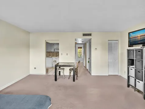 215 NE 16th Avenue Fort Lauderdale FL 33301