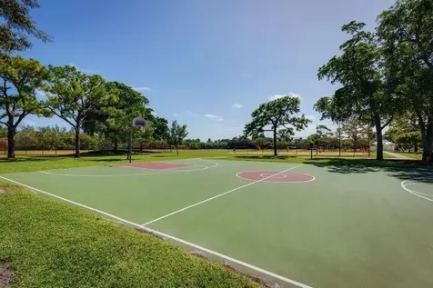 401 NE 10th Terrace Boca Raton FL 33432