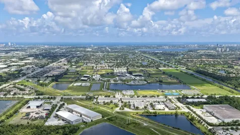 11335 Twelve Oaks Way North Palm Beach FL 33408