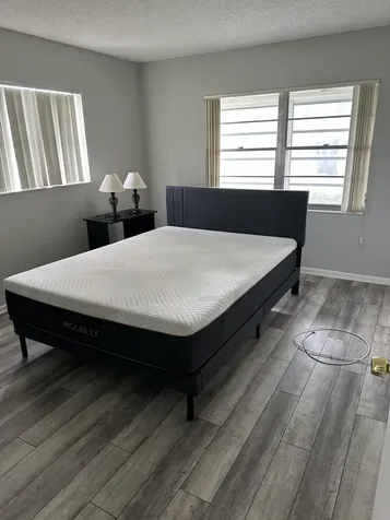 599 Fanshaw O Boca Raton FL 33434