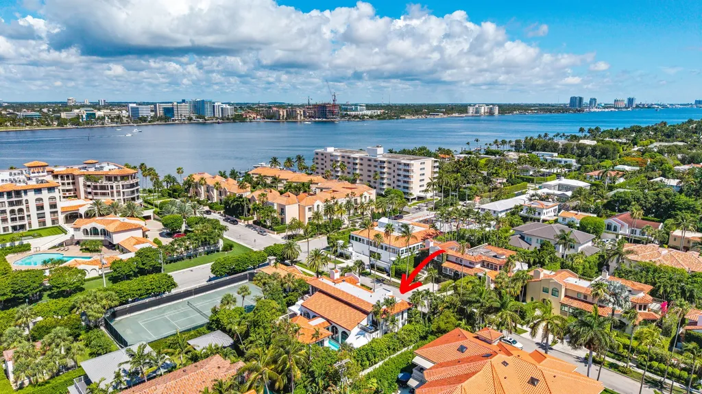 260 Everglade Avenue Palm Beach FL 33480