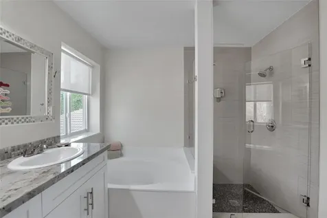 1070 Bluewood Terrace Weston FL 33327